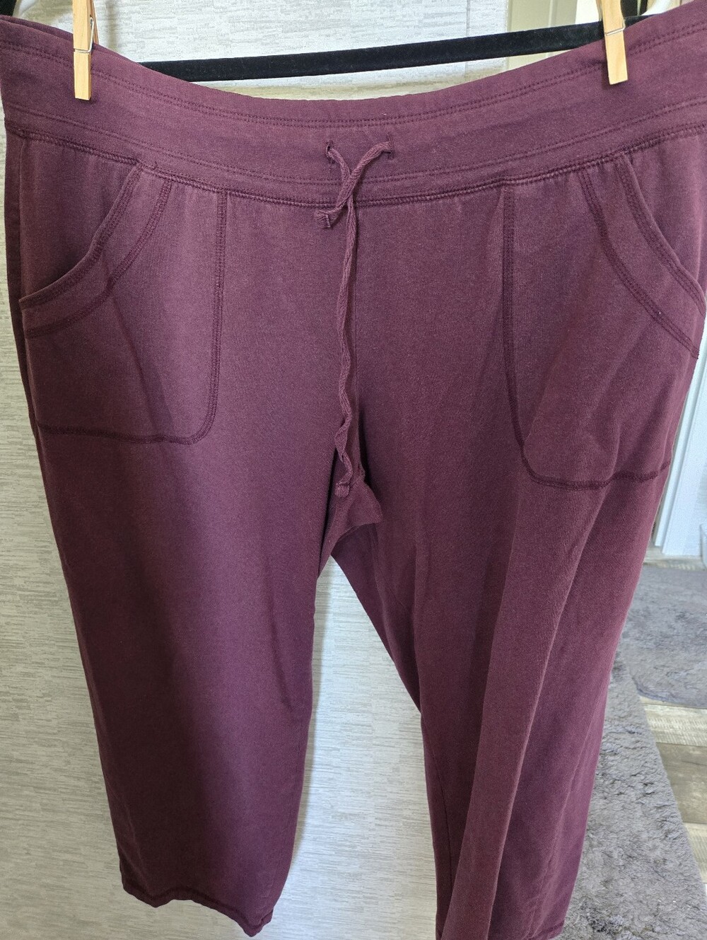 Athletic Works Maroon Elastic Waist Sweatpants